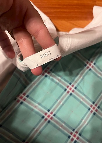 Beyaz Bağlama Desenli Kısa Kollu Rahat Pijama Üstü - Görsel 3