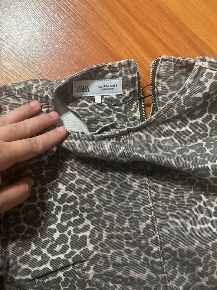 Kız Çocuk Gri Zebra Desenli Kısa elbise - Görsel 4