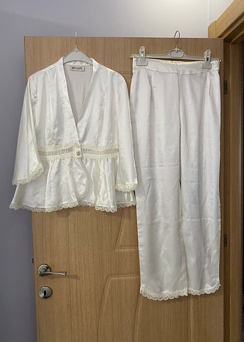 Beyaz Vintage Kadın Pijama Takımı