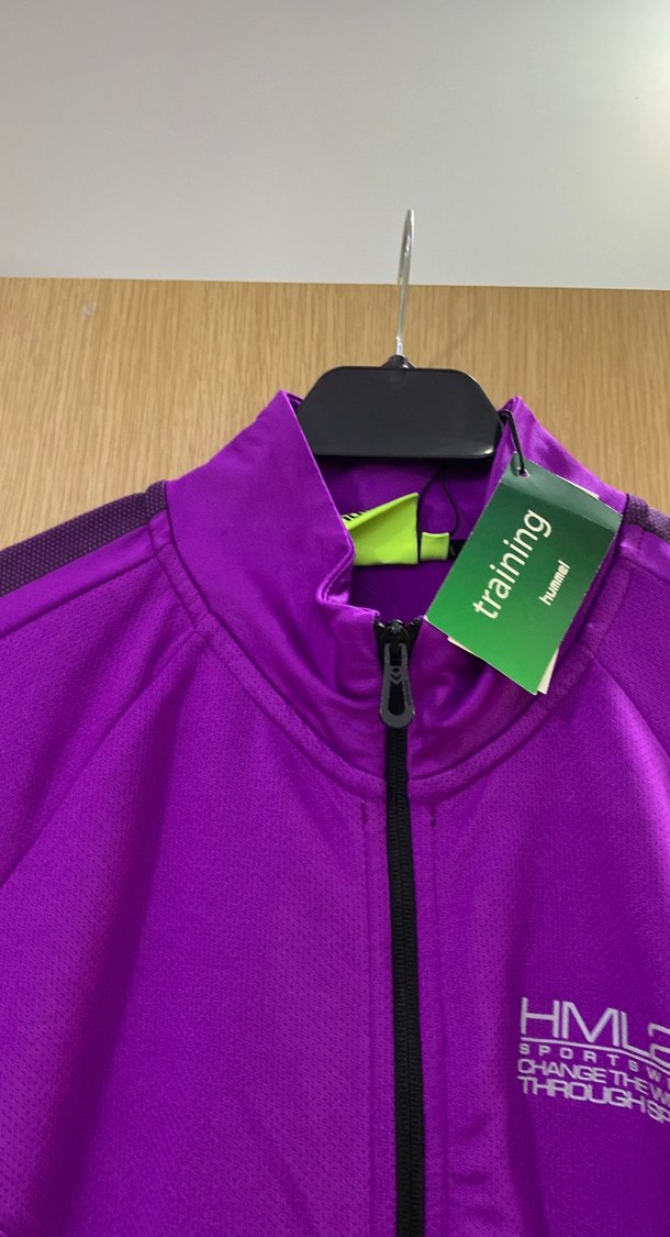 Mor Fermuarlı Yüksek Yakalı Spor Ceket - Görsel 3