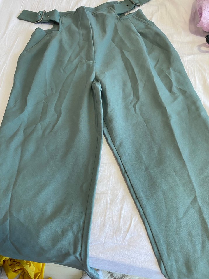 Kadın Yeşil Kemerli Midi Kumaş Pantolon - Görsel 2