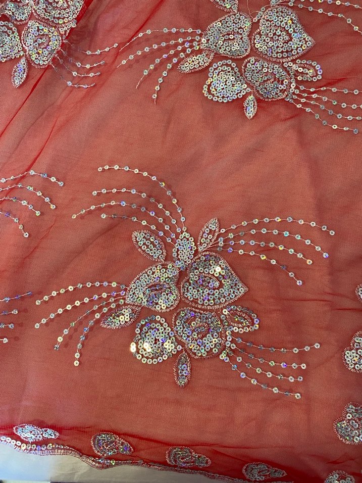 Kırmızı Desenli Kadın Fular - Görsel 4