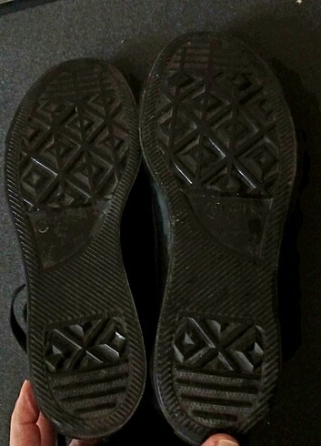 36 Beden siyah Renk Converse Bileklikli Siyah Çok Az Kullanıldı