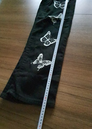 Kelebek Baskılı Siyah Bol Kesim Kadın Kot Pantolon - Görsel 6