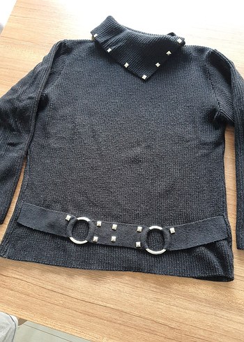 Tokalı Boğazlı Siyah Kadın Kazak - Görsel 3