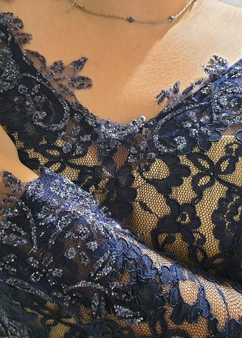 Dantel Detaylı Lacivert Uzun Abiye Elbise - Görsel 6