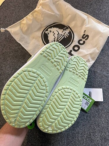 38 Beden yeşil crocs terlik