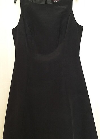 Ariella London Siyah Askılı Elbise 