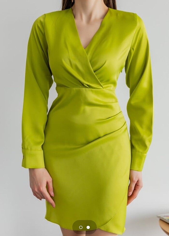 Kruvaze Drapeli Saten Elbise - Görsel 2