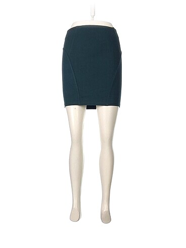 Bershka Mini Etek %70 İndirimli.