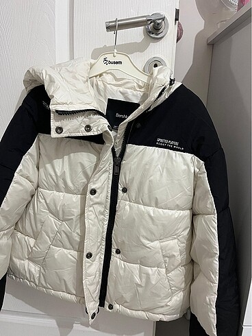 bershka mont
