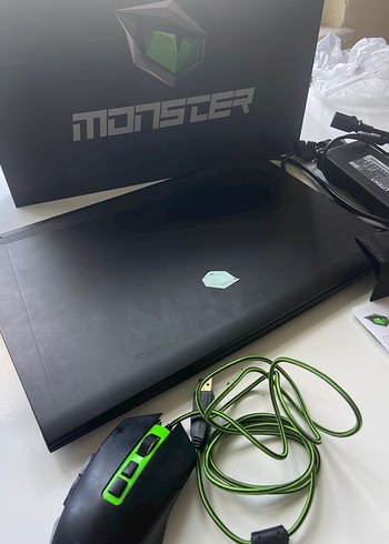 Siyah laptop - Görsel 3