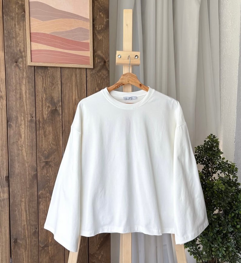 Bej Pamuklu Yüksek Yakalı Uzun Kollu Bluz - Görsel 2