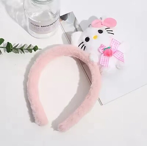 Hello Kitty Sanrio Hello Kitty Kuromi Cinnamoroll My Melodi Pompompurin Taç