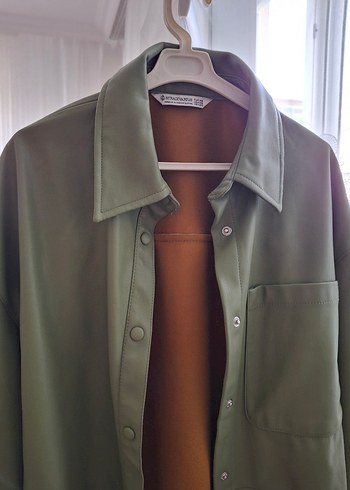 Pull and Bear Pull and Bear Kadın Siyah Midi Deri Elbise