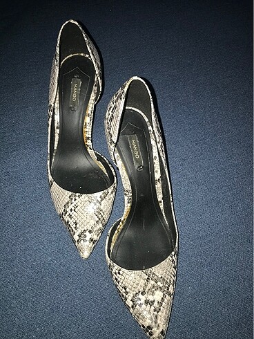 Yılan derisi model stiletto