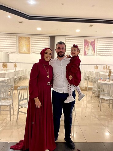 Pınar Şems Tesettür abiye