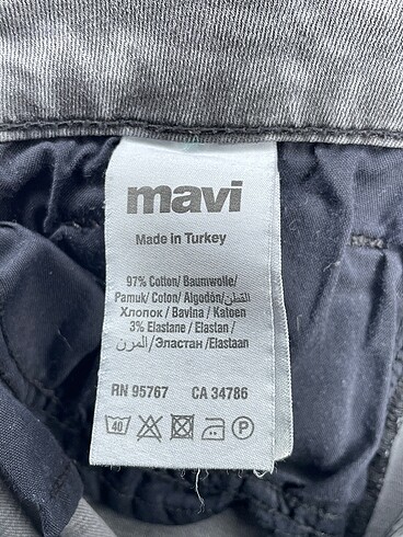 29 Beden çeşitli Renk Mavi Jeans Jean / Kot %70 İndirimli.