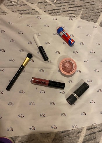 Pembe Ruj ve Makyaj  Seti - Görsel 2