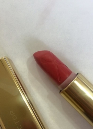 diğer Beden max factor kalıcı ruj 825
