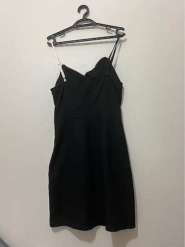 SİYAH BEYAZ ELBİSE - Görsel 5