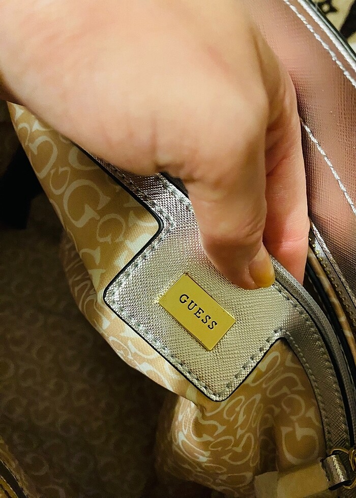 GRİ ÇANTA GUESS - Görsel 4