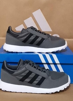 Adidas orjinal spor ayakkabı 33 numara