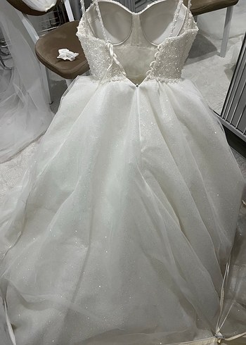Prenses model simli taşlı kabarık gelinlik - Görsel 9