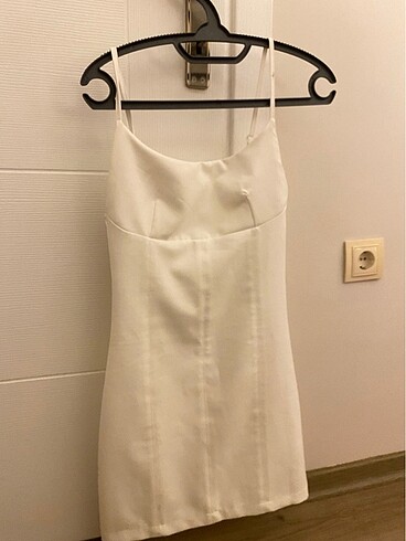 Trendyol & Milla Beyaz hiç giyilmemiş etiketli elbise