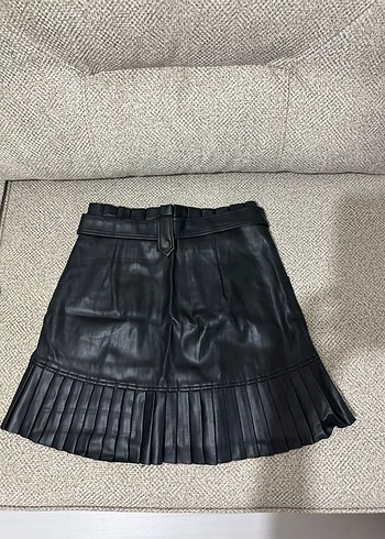 Zara Kemerli Siyah Deri Mini Etek - Görsel 4