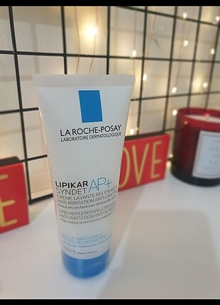 La Roche-Posay Lipikar syndet AP+