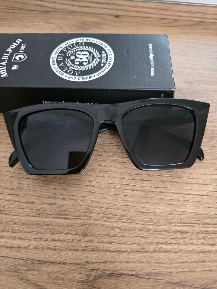 Klasik Siyah Kadın Güneş Gözlüğü - Görsel 2