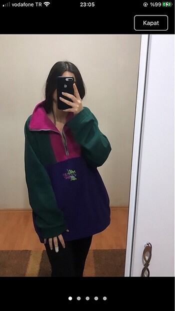 sweatshirt