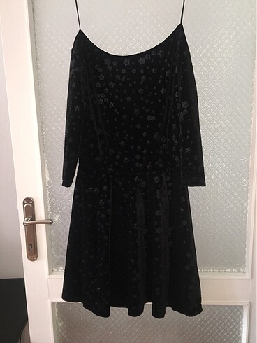 Koton siyah yıldızlı elbise