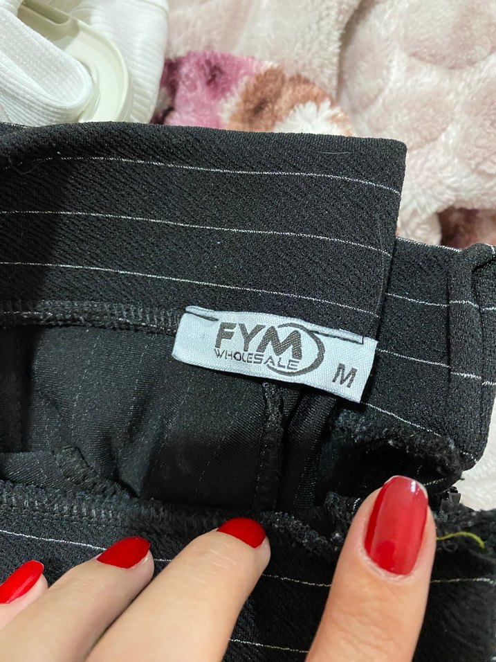 Siyah Çizgili Pilili Kadın Kumaş Pantolon - Görsel 2