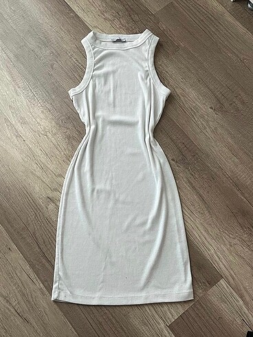 beyaz spor elbise