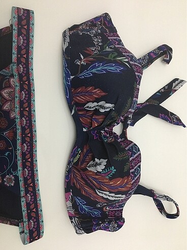 38 Beden Desenli Bikini Takım