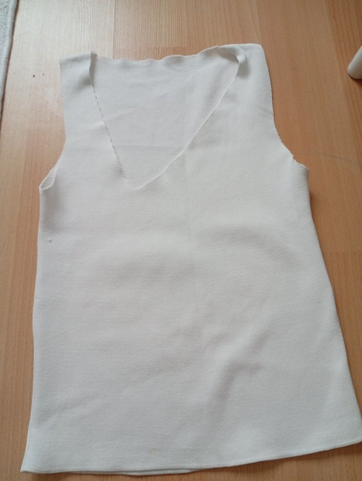 Beyaz Atlet - Görsel 2