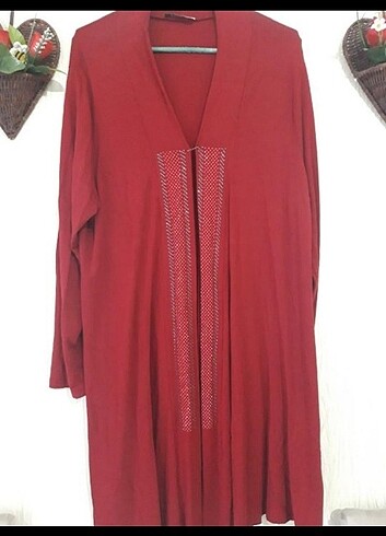 Bordo taşlı tunik