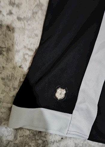 Erkek Gri Çizgili Kısa Kollu Spor Forma - Görsel 5