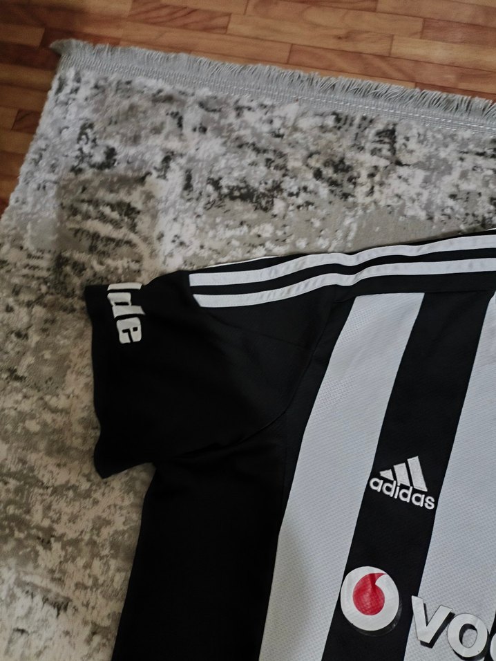 Erkek Gri Çizgili Kısa Kollu Spor Forma - Görsel 3