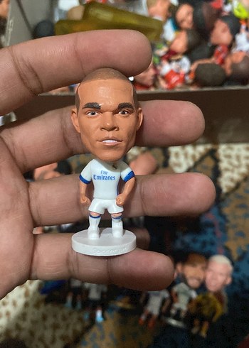  5 adet futbolcu figürü