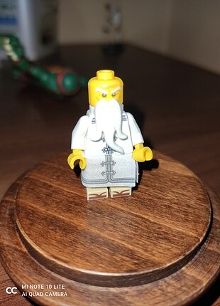 Lego usta wu