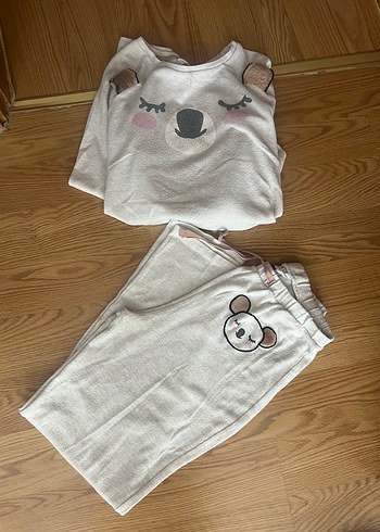 Bej Desenli Polar Pijama Takımı