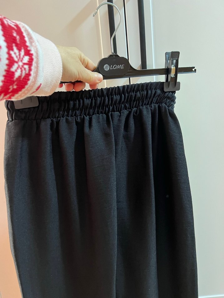 Kadın Siyah Keten Beli Kemerli Bol Pantolon - Görsel 5