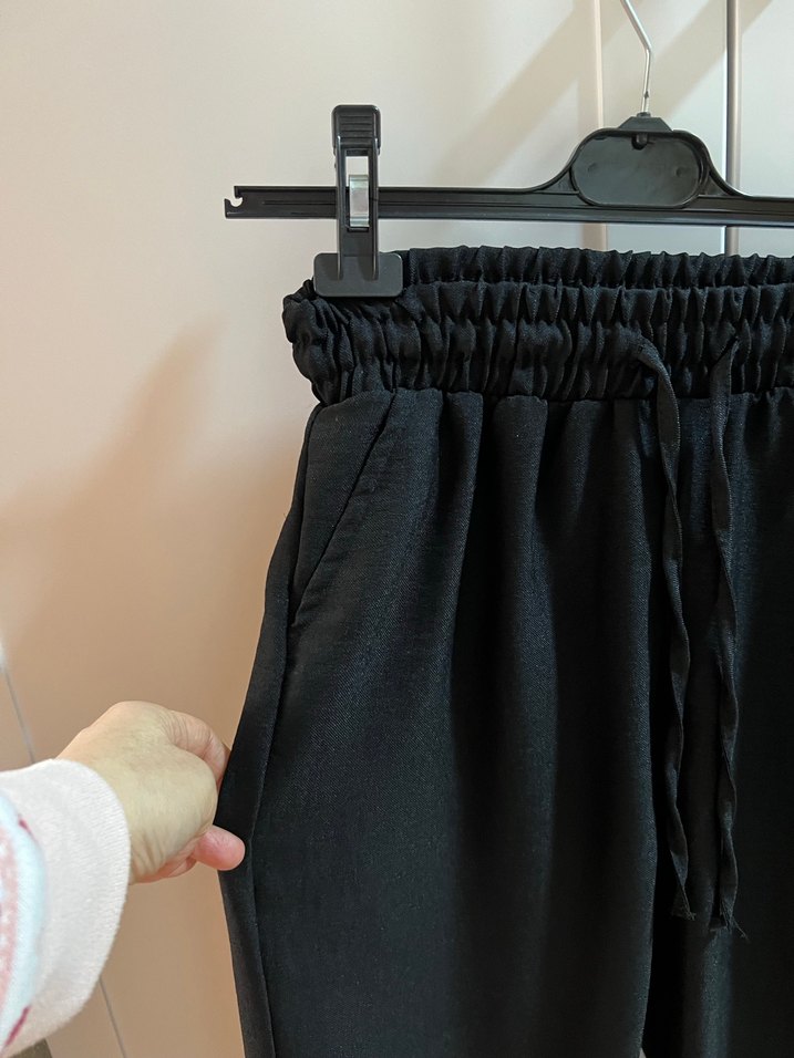 Kadın Siyah Keten Beli Kemerli Bol Pantolon - Görsel 3