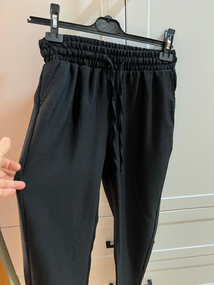 Kadın Siyah Keten Beli Kemerli Bol Pantolon - Görsel 2