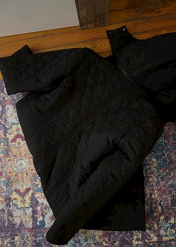 Siyah Kapüşonlu Uzun Kadın Mont - Görsel 5