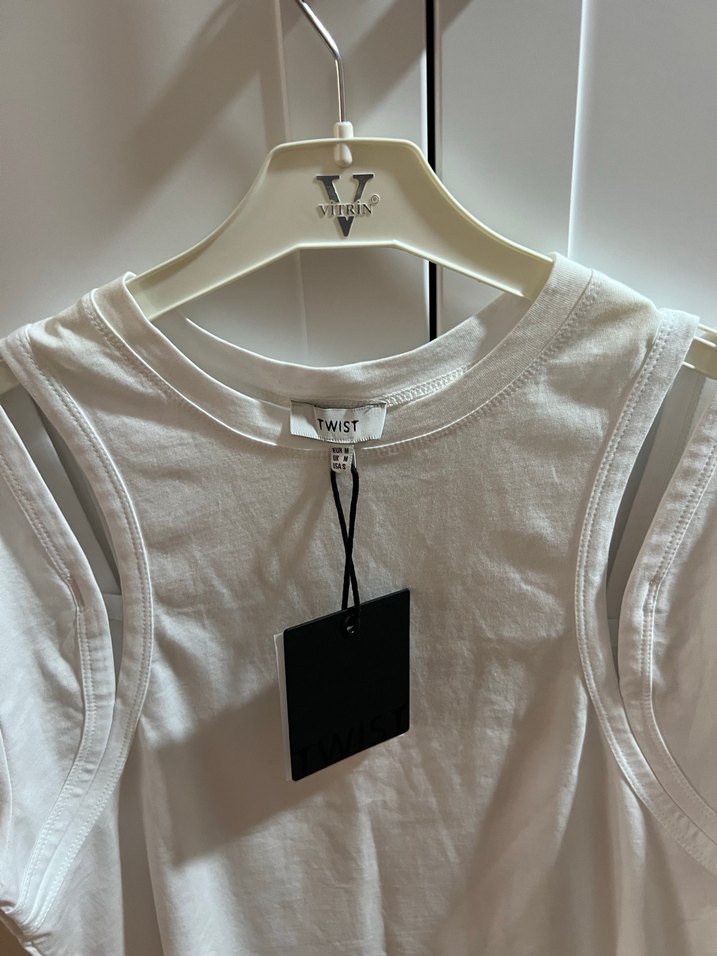 Beyaz Baskılı Kısa Kollu Oversize Tişört - Görsel 2