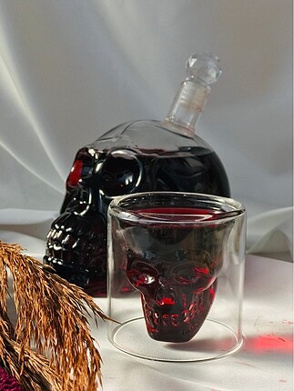 Skull Glass & Bottle